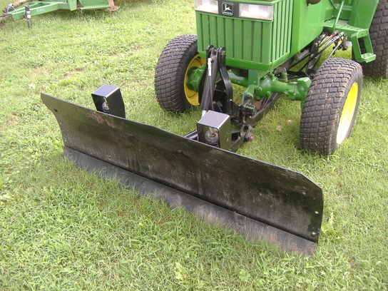 2004 John Deere 380A
