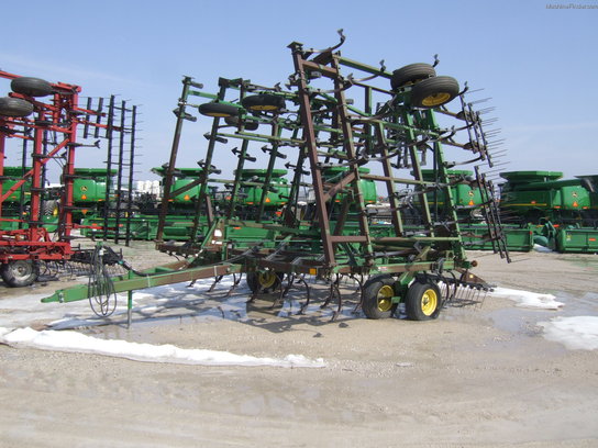 1997 John Deere 980