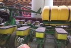  John Deere 7200