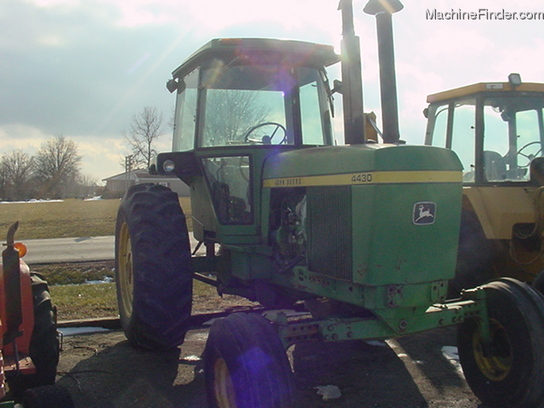 1974 John Deere 4430