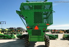 2012 John Deere 7460