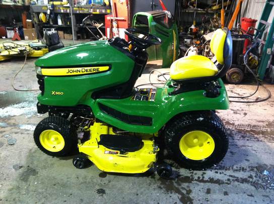 2008 John Deere X360