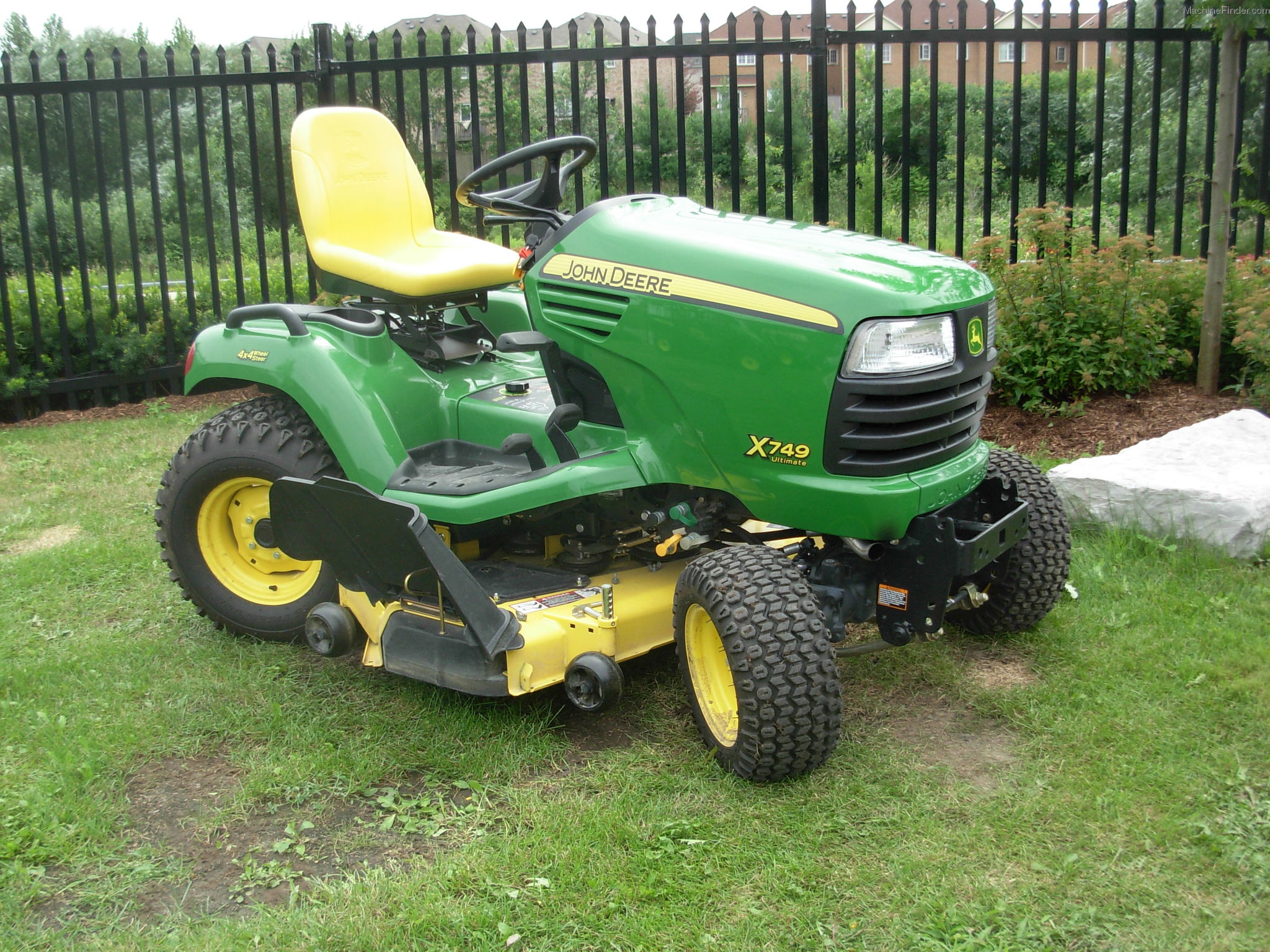 2011 John Deere X749 Lawn & Garden and Commercial Mowing John Deere MachineFinder