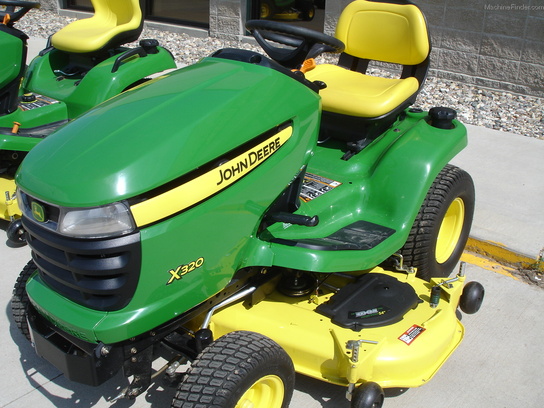 2011 John Deere X320