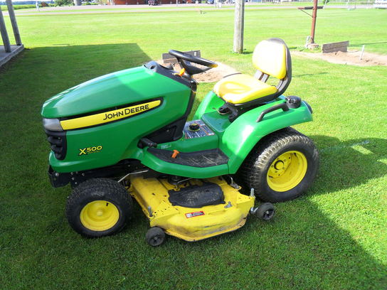 2009 John Deere X500
