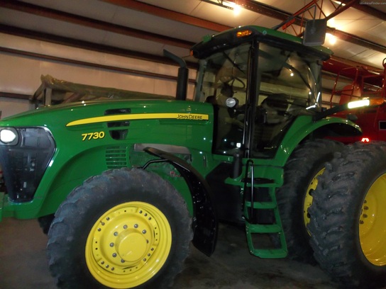 2008 John Deere 7730