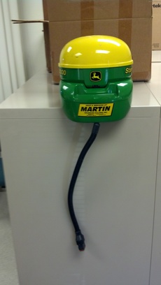  John Deere 03000PC