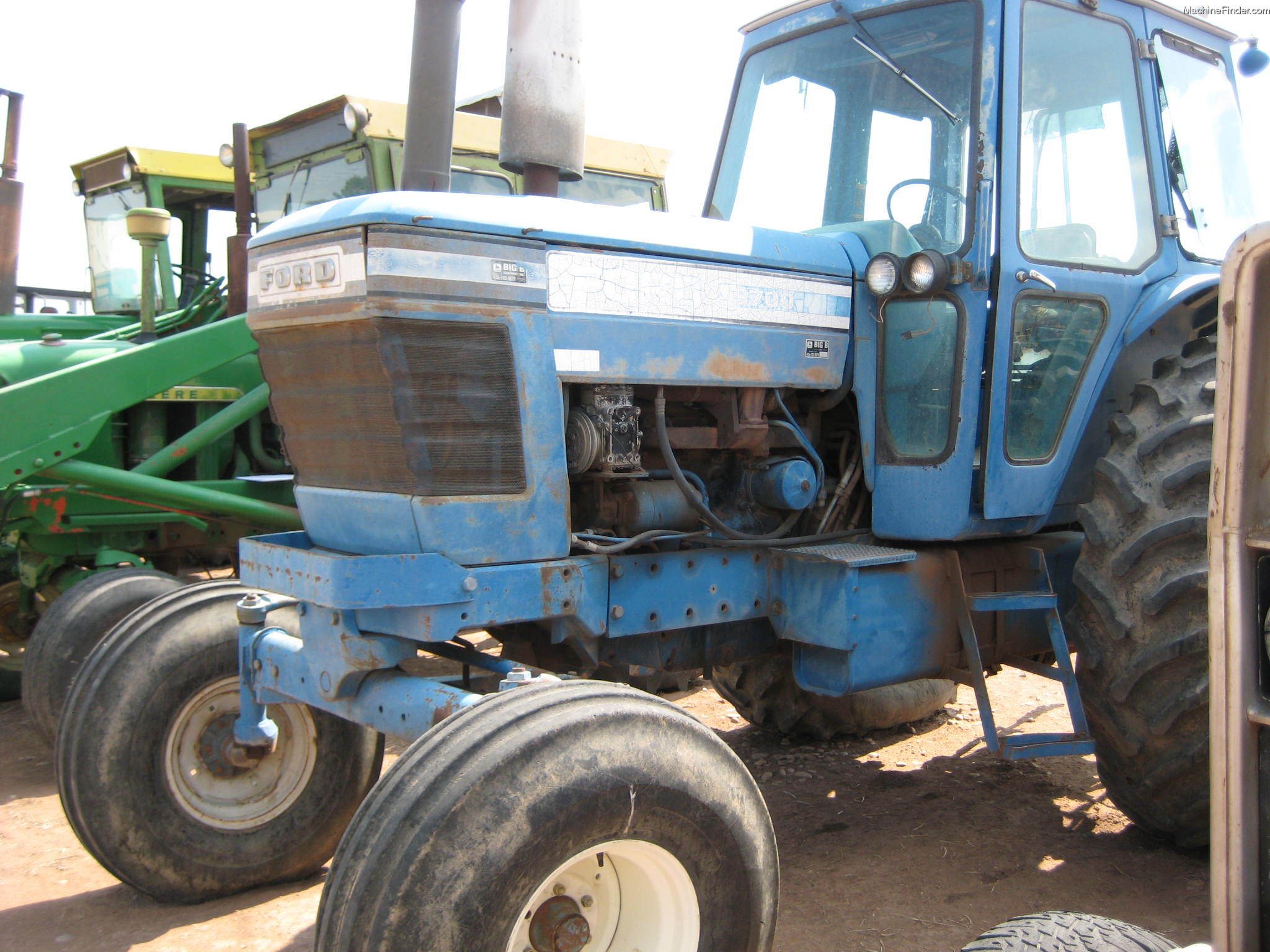 1977 Ford 9700 Tractors Row Crop (+100hp) John Deere MachineFinder