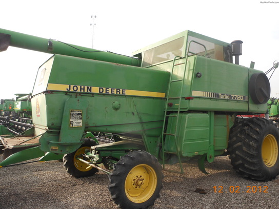 1979 John Deere 7720