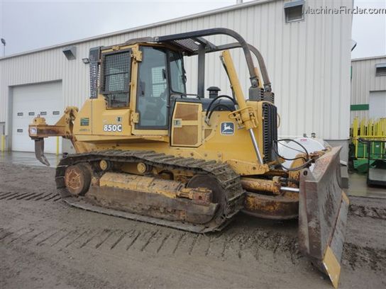 2000 John Deere 850C-II