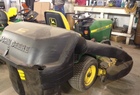 2001 John Deere 425