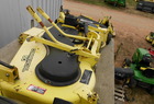 2002 John Deere 60