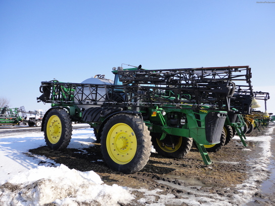 2007 John Deere 4930