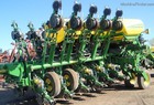  John Deere 1790