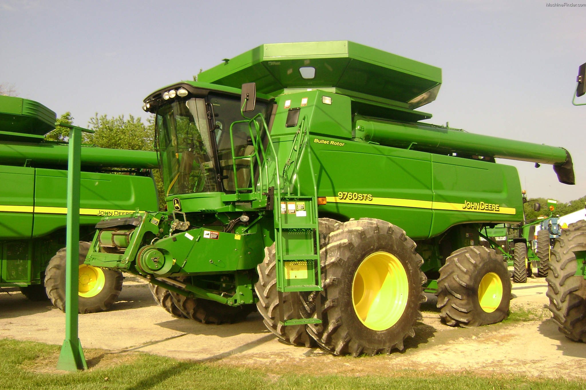 2007 John Deere 9760 STS Combines John Deere MachineFinder