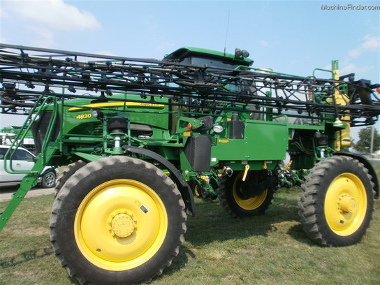 2008 John Deere 4830
