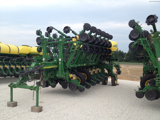 2012 John Deere 1790