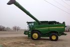 2012 John Deere S670