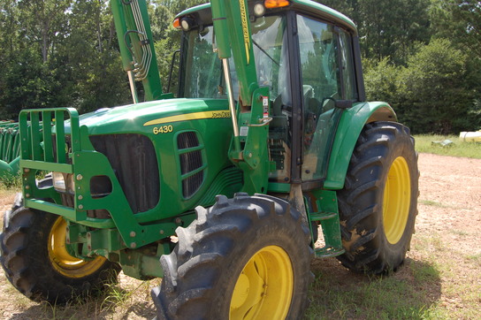 2009 John Deere 6430 Cab