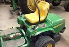 2001 John Deere 687