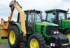 2011 John Deere 7130