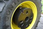 2011 John Deere 7130