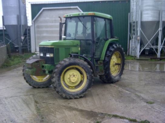 1994 John Deere 6400