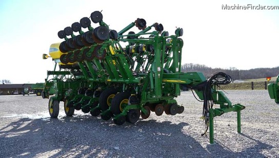 2010 John Deere 1790