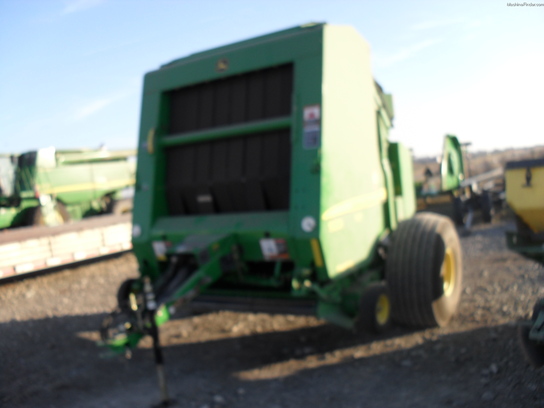 2010 John Deere 568