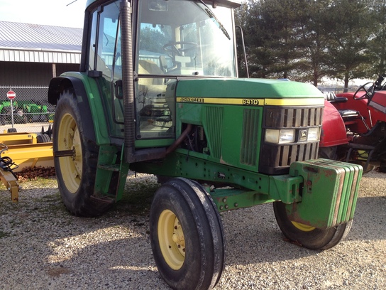  John Deere 6410 2WD