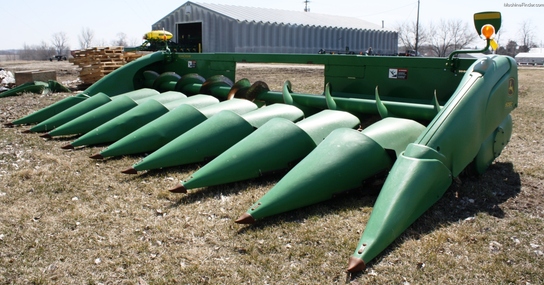 2010 John Deere 608C