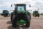 2000 John Deere 8110