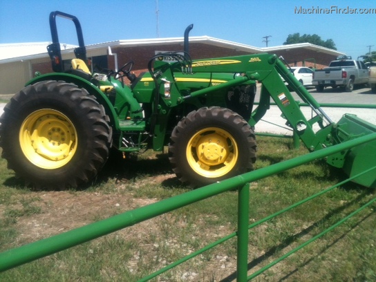 2010 John Deere 5095M