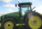  John Deere 8335R
