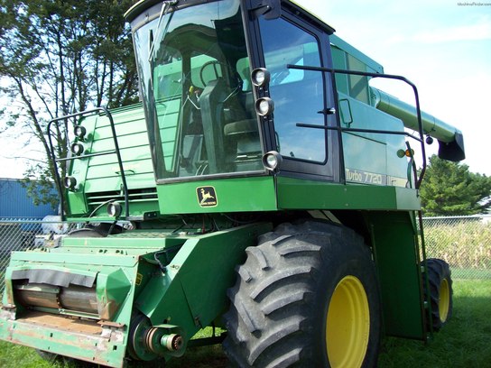 1983 John Deere 7720