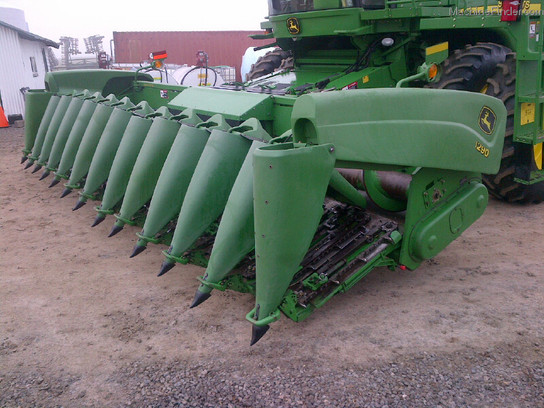2001 John Deere 1290