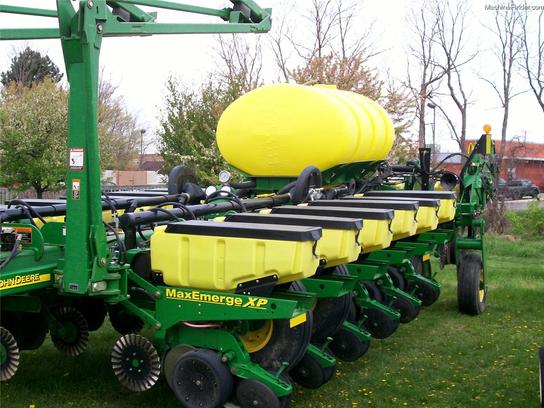 2009 John Deere 1770NT