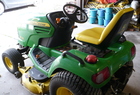 2009 John Deere X740