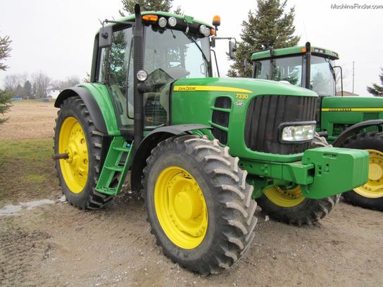 2010 John Deere 7330 Prem
