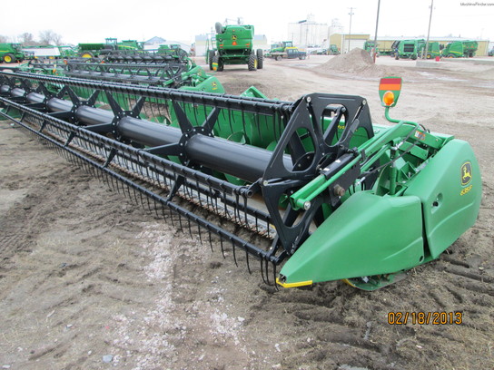 2012 John Deere 635F