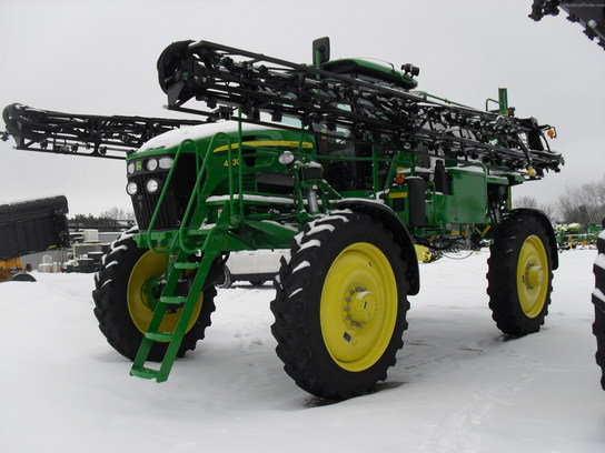 2012 John Deere 4830