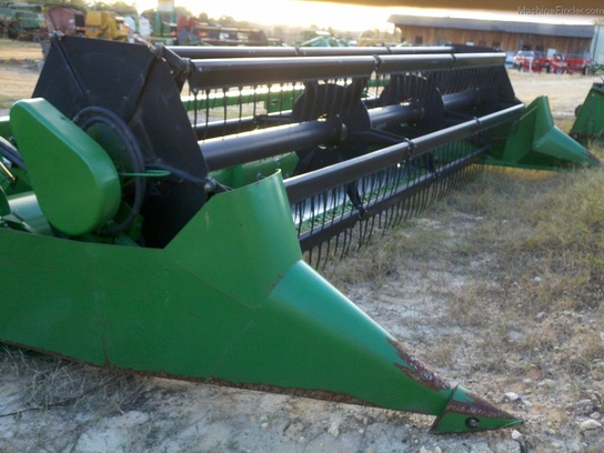 John Deere 918F
