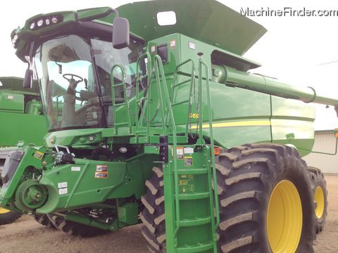 2012 John Deere S690