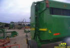 2002 John Deere 567