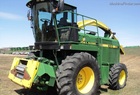 1997 John Deere 6910