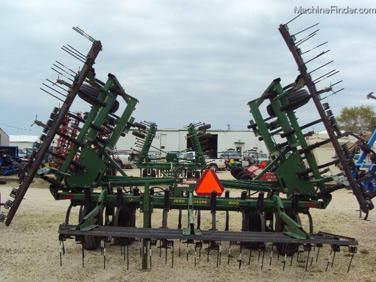 John Deere 960