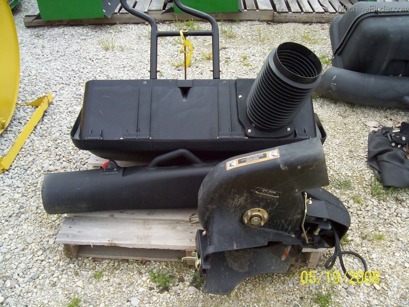 2005 John Deere 54\" POWER FLOW BAGGER Lawn & Garden and Commercial