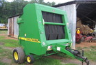 2001 John Deere 567