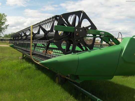 2011 John Deere 635D