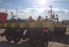 2000 John Deere 1770